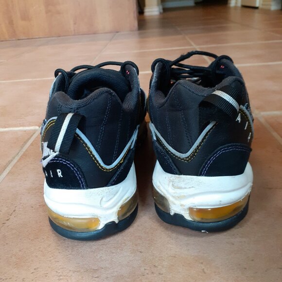 Size 10 Air Max 98 Martin Nike Sneakers BV0989-023 - Picture 5 of 14